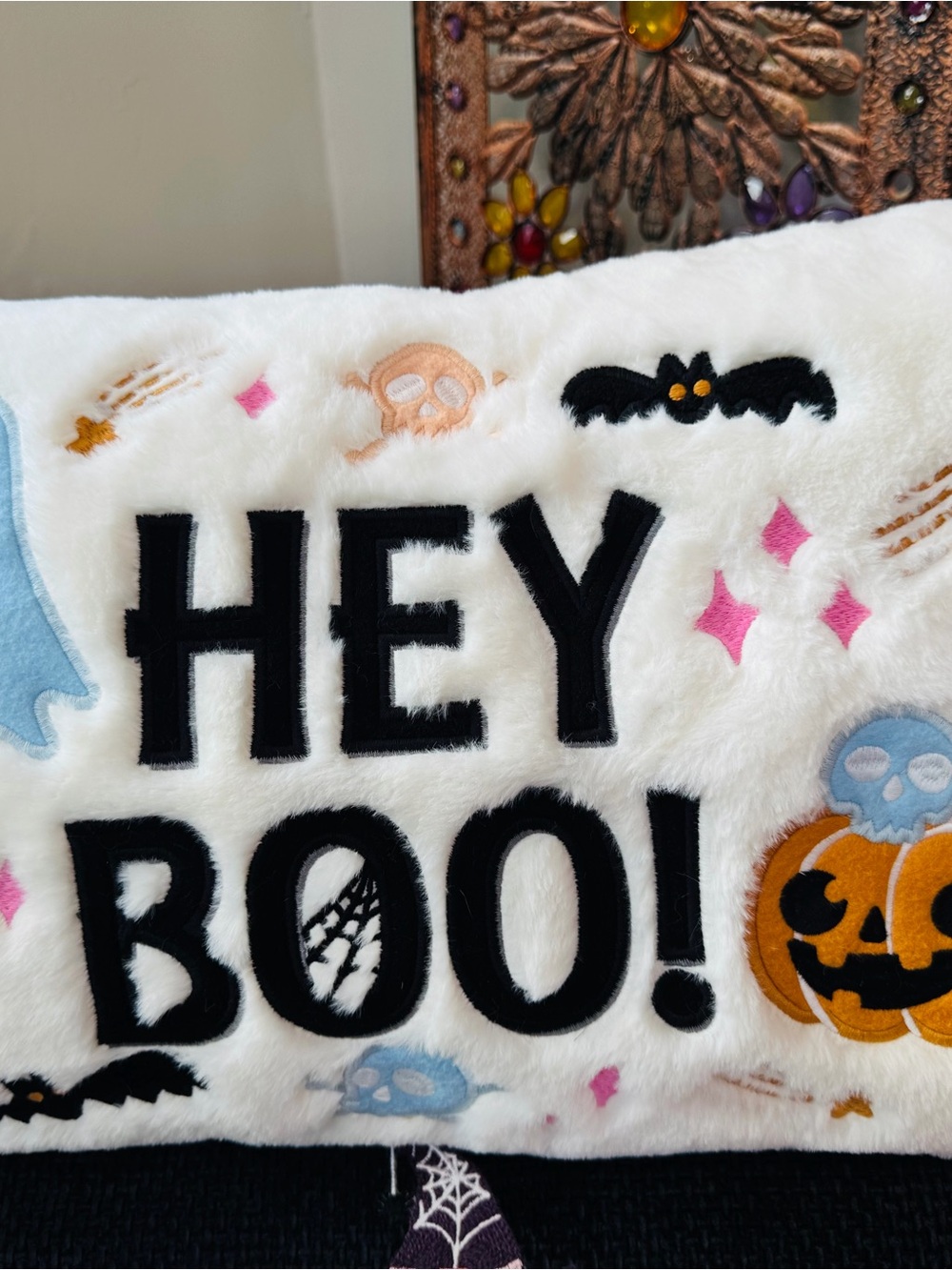 Kids Halloween Plush Costume Accessory - White "Hey Boo!"